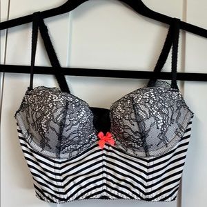 Victoria’s Secret Very Sexy Demi-Buste